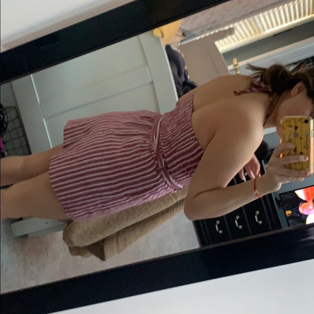 HOLLISTER ROMPER!! - Picture 2 of 2